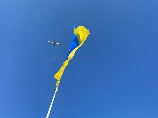 Largest Ukrainian flag in Texas waves proudly in Irving - Symonds Flags