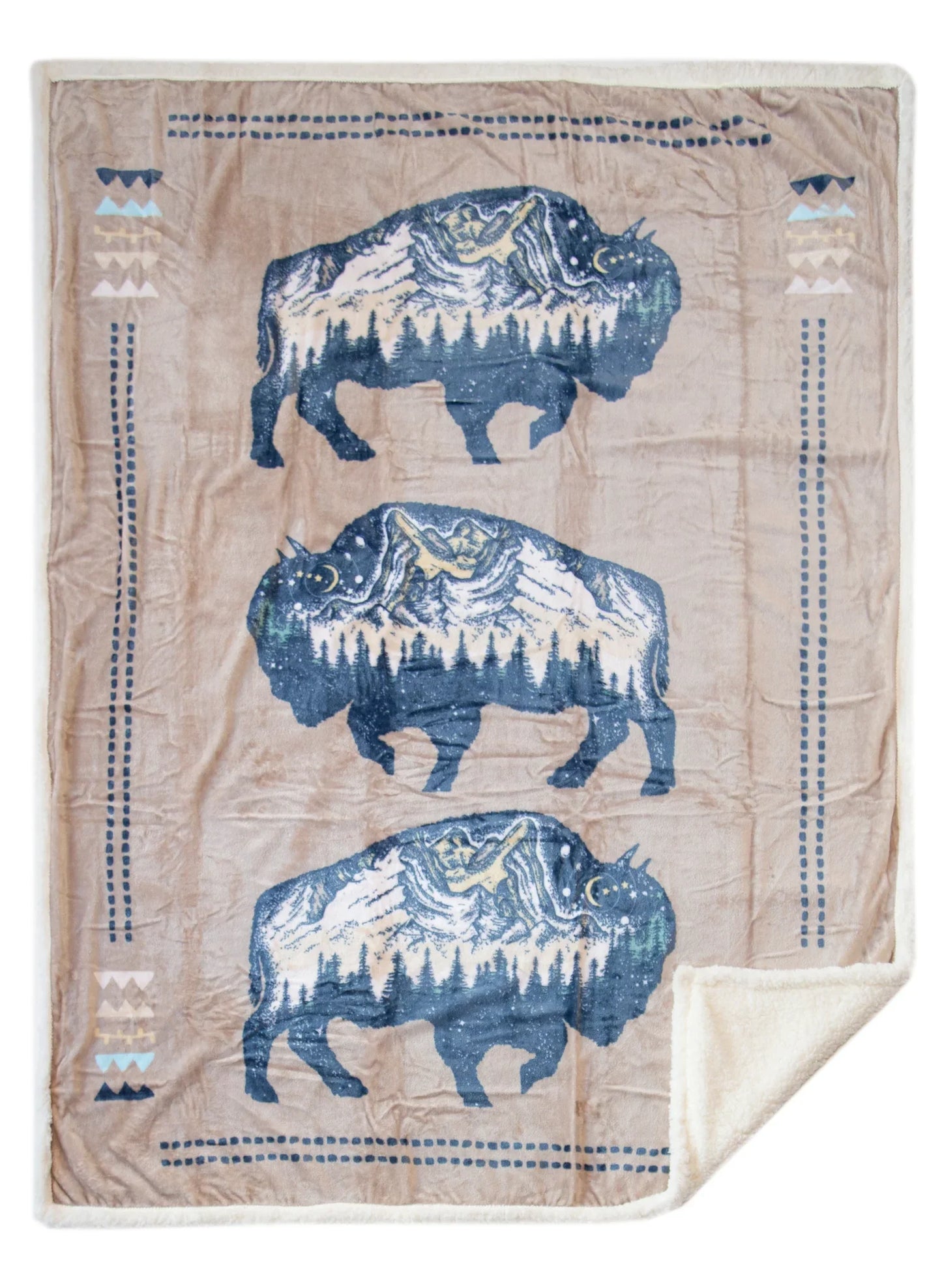 Three Buffalo Plush Sherpa Throw